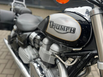 Triupmh Bonneville America - 5