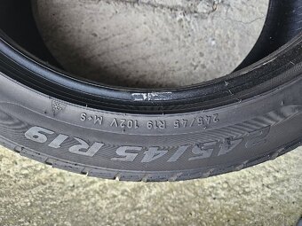 Zimní pneu 245/45R19 Pirelli - 5