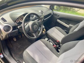 mazda 2 1,3 16V - 5