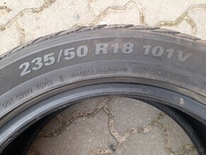 4ks. Zimni pneu 235/50/18. Zn. Kumho. - 5