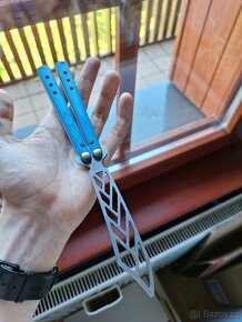 Nový BENCHMADE Necron 99T (balisong trainer) - 5