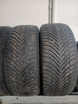 Vredestein 205/45 R16 - 5