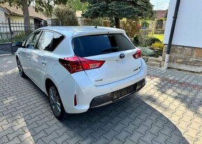 Toyota Auris 1,8 Hybrid,1 Majit.prav,servis benzín - 5