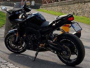 YAMAHA FZ8/S - 5