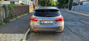 Hyundai i40 Combi CRDi 104kW 140k Manual odpočet DPH - 5