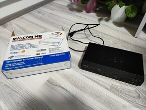 Satelitní přijímač Mascom 2200 HDCI-USB - 5