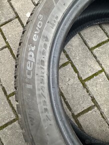 Použité zimni pneu Hankook Winter icept 235/45/18 - 5