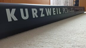 Kurzweil PC3X & kufr Gator - 5