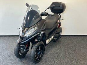 Piaggio MP3 300 Sport - 5