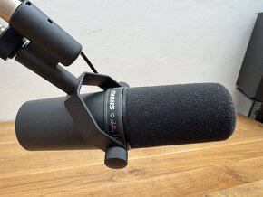 Shure SM7B - 5