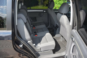 VW Touran 1,6 tdi automat - 5