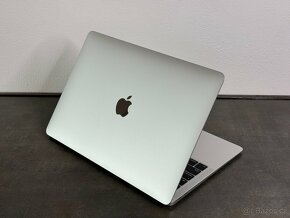 Macbook Air 13" 2019 i5 / 8GB / 128GB SSD - 5