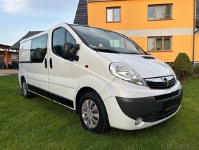 Opel Vivaro, Prodloužená verze , 6 míst, Klimatizace - 5