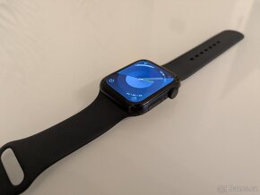 Apple watch SE 2. Gen. 44mm černé - 5