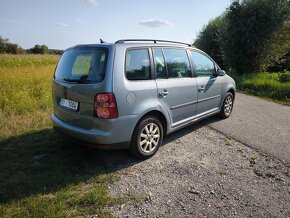 vw touran 1T2 2,0tdi - 5