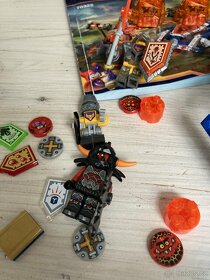 Lego Nexo Knights 70322 Axelův věžový transportér - 5