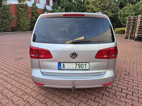 VW Touran 2.0TDI 103kW,7míst,2014,tažné,navi,serviska - 5