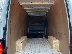 Volkswagen Crafter  MAXI 2,5 TDI - 5