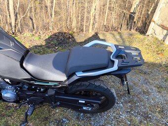 CF Moto MT 800 - 5