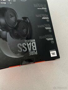 Bezdrátová sluchátka s mikrofonem JBL Tune 520 BT - 5