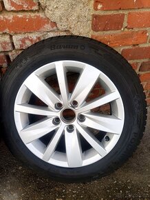 Alu VW Passat 16" 5x112 zimni pneu sada 30 - 5