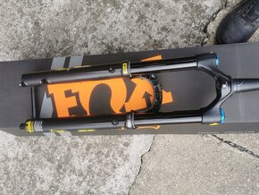 Vidlice fox 38 performance elite Grip 2 - 5