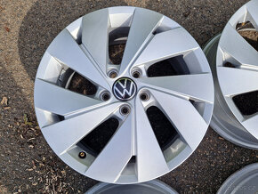 5x112 r17 et46 alu disky kola volkswagen golf 8 škoda 17 vw - 5