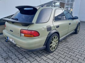 Subaru Impreza wrx sti - 5