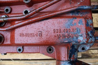 Zetor 8011 8045 víko hydraulika - 5