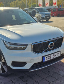 Volvo XC40 D3 2WD 2,0tdi Momentum 2018,model 2019 - 5