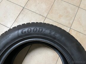 zimní pneumatiky Good Year Ultra Grip 255/60 R18 - 5