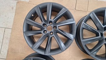 Alu kola Škoda 17" 5x100 6,5J ET40 Scala Rapid - 5