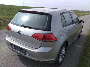 Volkswagen Golf 1.2 TSI - 5