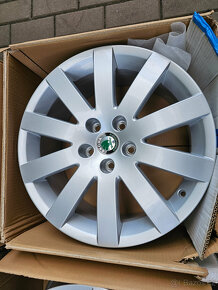 ALU kola disky Škoda 5x112 Superb R17 nové - 5