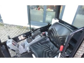 Minibar Kubota kx016-4 - 5