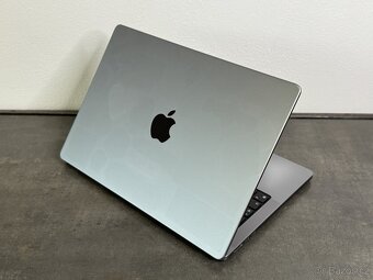 MacBook Pro 14" 2021 M1 Pro SG 16GB / 512GB SSD - 5