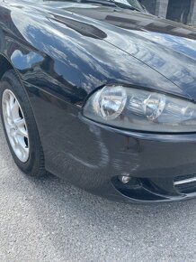 Alfa Romeo 147 1.6 - 5