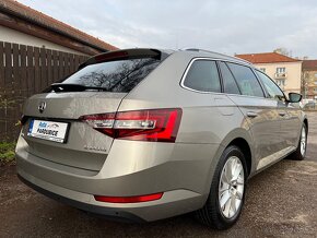 ŠKODA SUPERB 3 III COMBI 2.0TDI 140KW STYLE ALCANTARTA/TAŽNÝ - 5