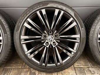 Originál Škoda Superb 235/40 r19 Pirelli - 5