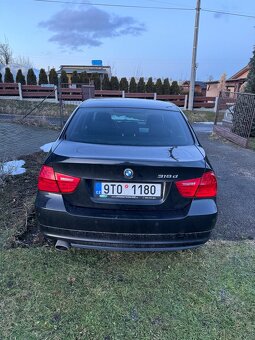 BMW e90 318d 105kw 2009 - 5