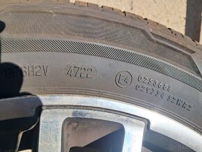 Pneu 215/55 R16 - 5