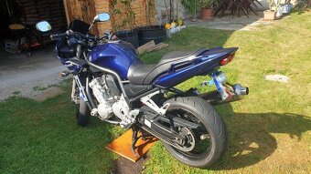 Yamaha FZS 1000 Fazer - 5