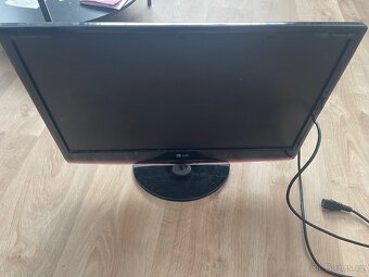 LG monitor 58 cm - 5