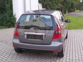 Mercedes A180 Avantgarde 85 kw, 2011, jen 80.000 km - 5