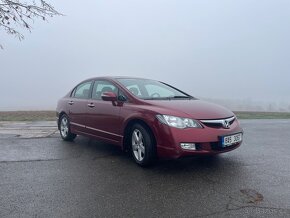 Honda Civic Sedan - 5