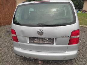 VW Touran 1.6i díly - 5