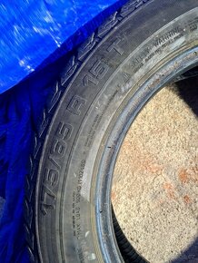 Zimní pneu 175/65 R15 Uniroyal 2Ks - 5