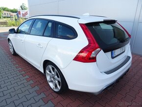 VOLVO V60 D5-228PS R-DESIGN PRAVIDELNÝ SERVIS - 5