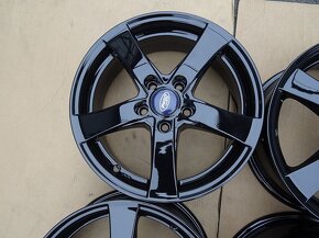 Alu disky černé na Ford 16", rozteč 5x108, ET 50 ,šíře 6,5J - 5