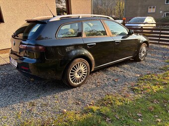 Alfa Romeo 159 2,4JTDm Q4 - 5